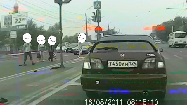 Дебил на скутере