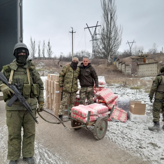 Помощь в праздники. Лисичанское направление