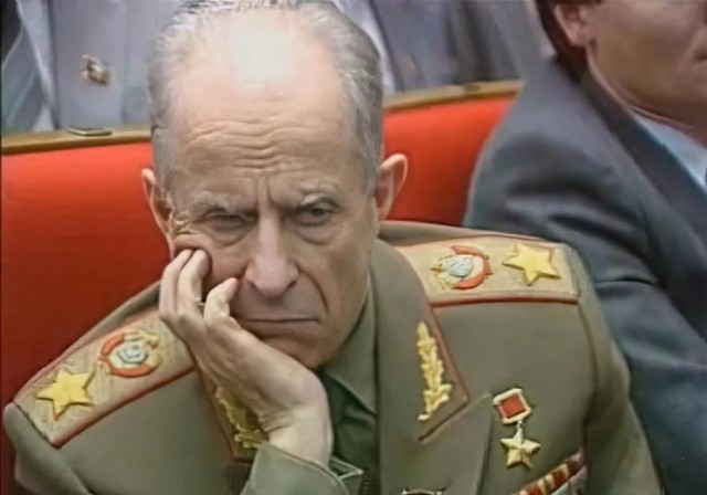 С Днем курсанта!