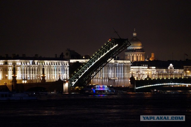 Прогулка по Санкт-Петербургу