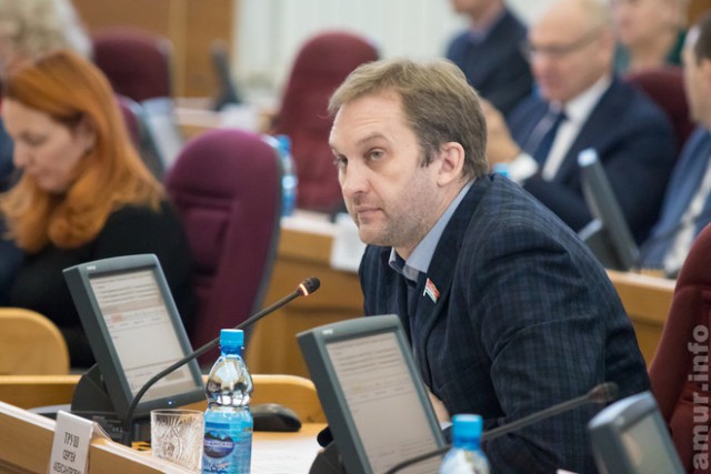 Из-за заработка в 3 копейки амурский депутат Сергей Труш может лишиться мандата