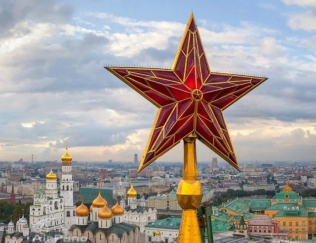 7 фактов о кремлевских звездах