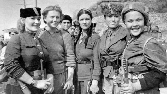 Фотографии из прошлого нашей страны-3