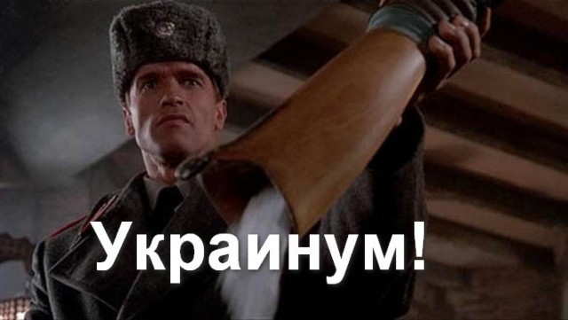 Выглядит, как будто это какой–то шифр по типу языка жестов, знатоки по расшифровке есть?