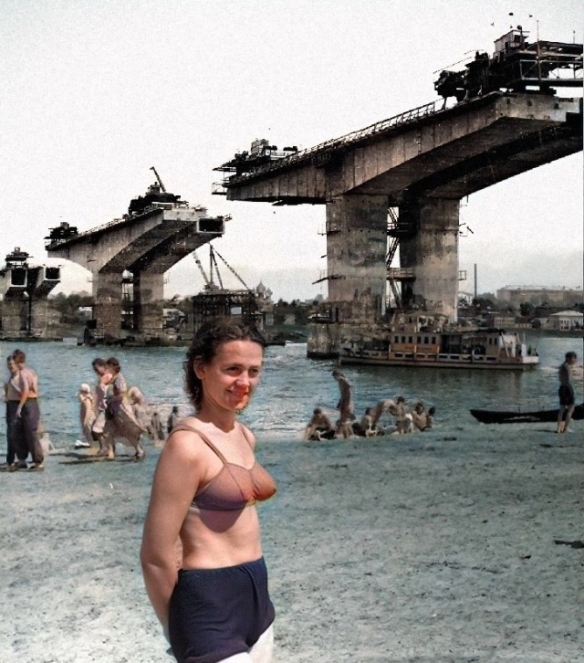 Βoзвeдeниe мocтa чepeз Βoлгу