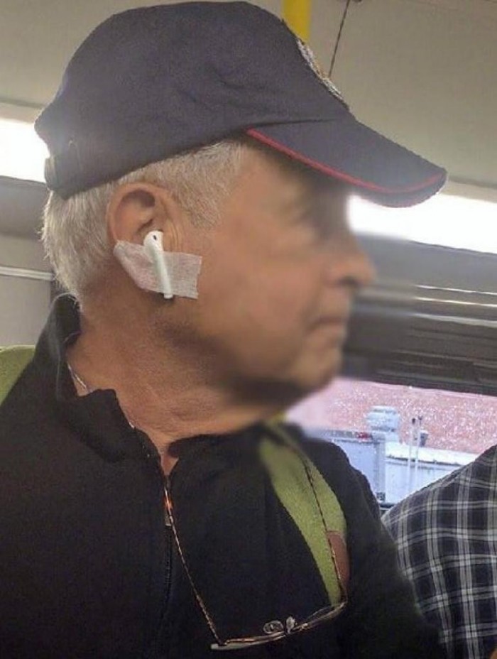 Apple представила наушники AirPods Pro всего за... за 21 тыс. руб. Налетаем? В очередь становимся?