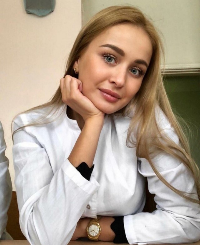 Прекрасная половина человечества (Vol.96) В черном