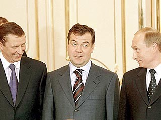 Путин вызвал ростовских полицейских в Кремль, чтобы поблагодарить за работу в день мятежа