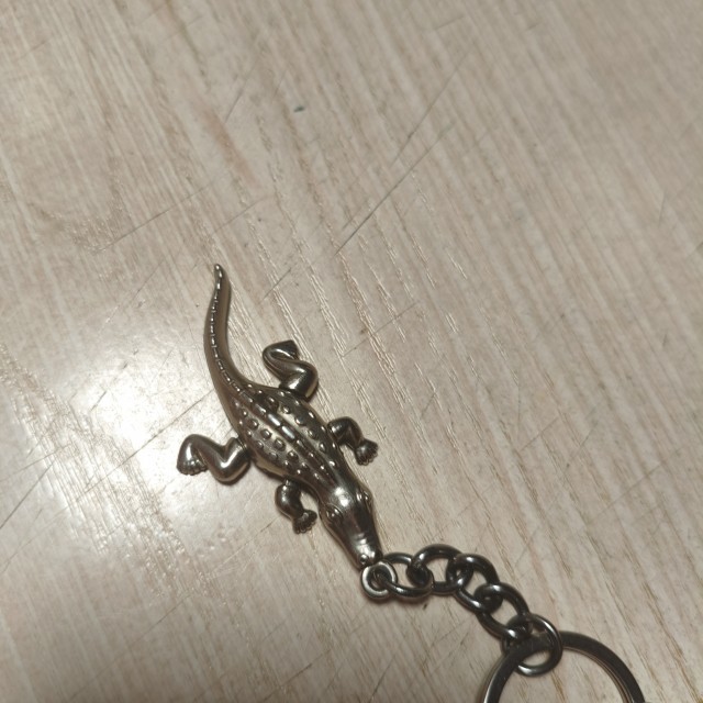 Брелоки. У кого какие?