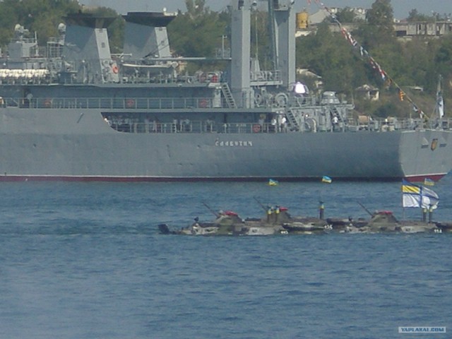 Генеральная репетиция и сам парад ко Дню МВФ