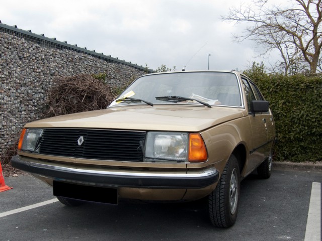 10 советских автомобилей, которые сложно отличить от иностранных моделей