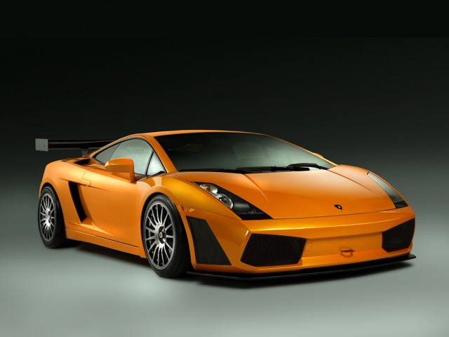 Lamborghini разлетелась на куски
