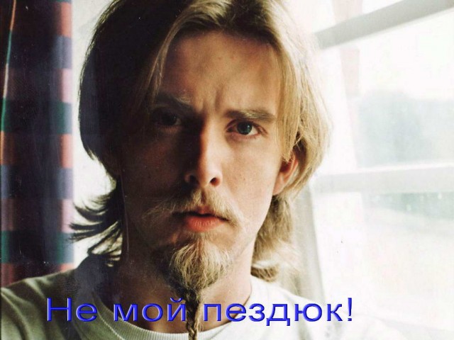 Мужчина пробрался в храм Христа Спасителя, размотал пожарные рукава, включил воду и устроил Всемирный потоп