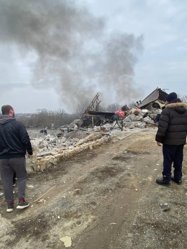 Два человека погибли и четверо пострадали в селе Никольское Белгородской области после обстрела