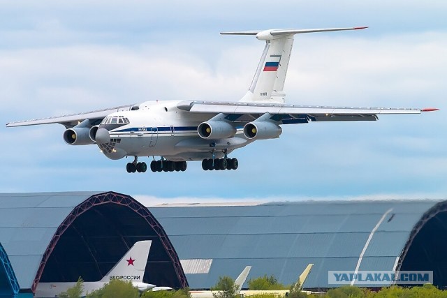 В аэропорту Внуково приземлился самолет ВВС США с базы Эндрюс
