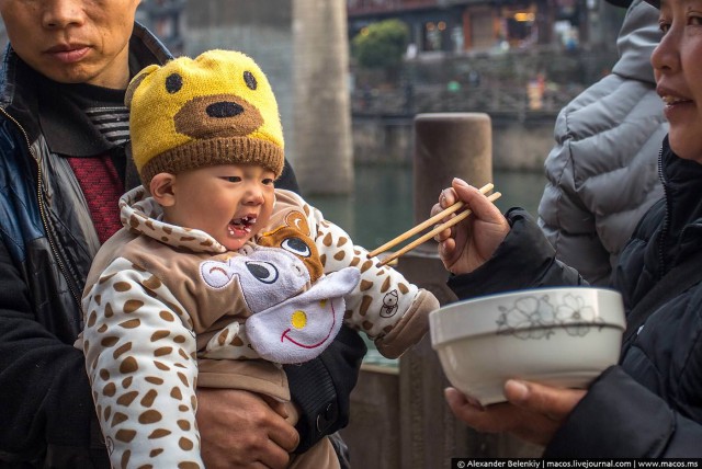 Пора завязывать с туристическими городами…