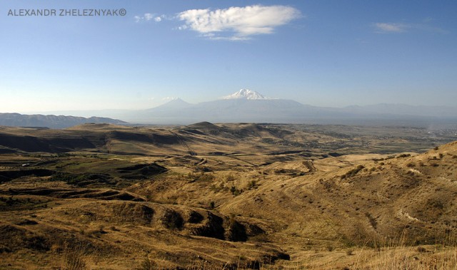 Армения. Страна гор и храмов
