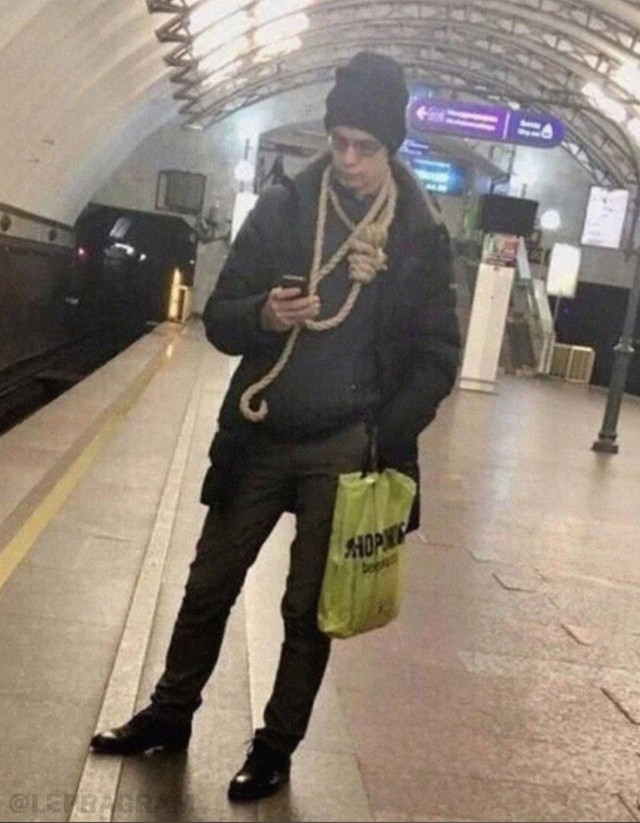 Модники из нашего метрополитена