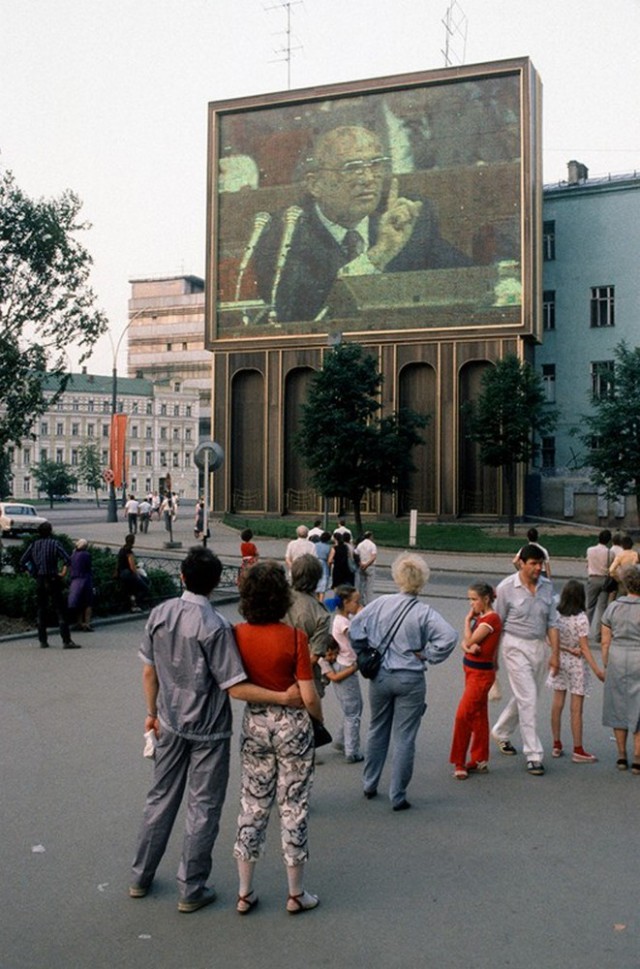 33 фото польского фотографа о 80-х