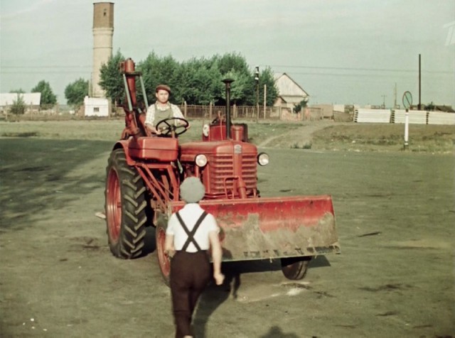 Киев и советский автотрафик 1962 года в фильме "Королева бензоколонки"