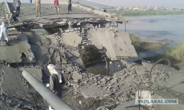 CNN: Россия нанесла первый авиаудар в Сирии
