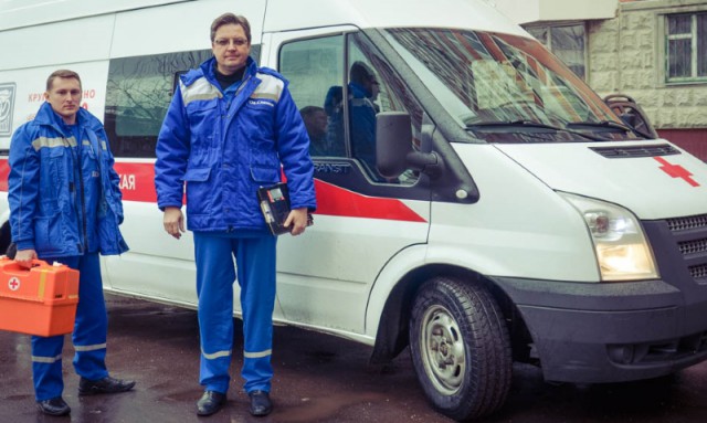 «Ребенок до больницы не доедет, прощайтесь тут…» Золотой врач!
