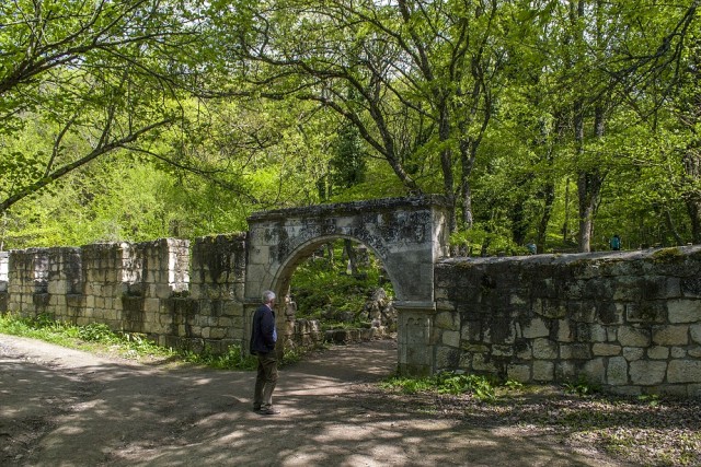 Пещерный город Чуфут-Кале, Крым
