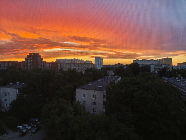 Просто фотка из окна. Москва 22.06.2026