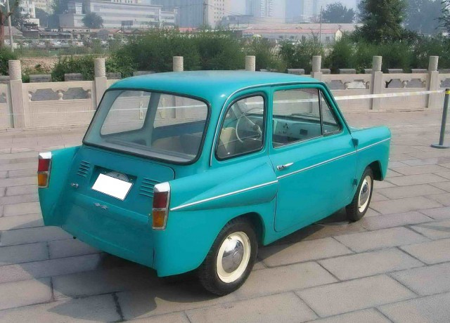 Игра на ЯПе: Угадай АВТО-9