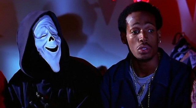 10 фактов о легендарной пародии "Очень страшное кино"