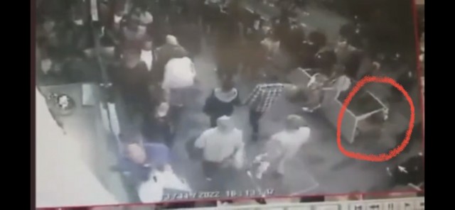 В Стамбуле взрыв прогремел на пешеходной туристической улице Истикляль
