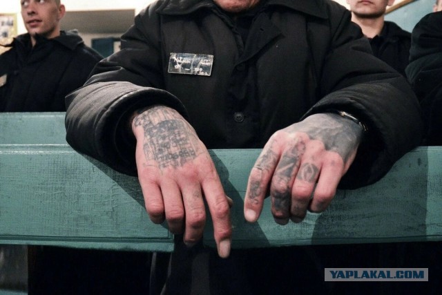 «Ъ» узнал, что вербовкой обвиняемых на спецоперацию занялись МВД и ФСБ