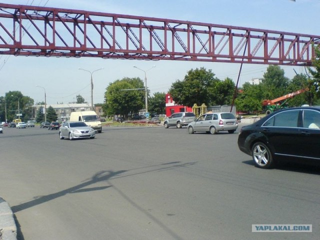 Надземный переход на пр. Гагарина в Харькове