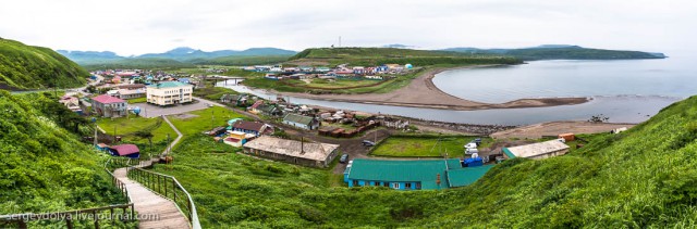 Курильск — российский город на "спорном острове"