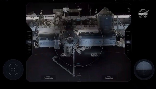 SpaceX запускает космический корабль Сrew Dragon