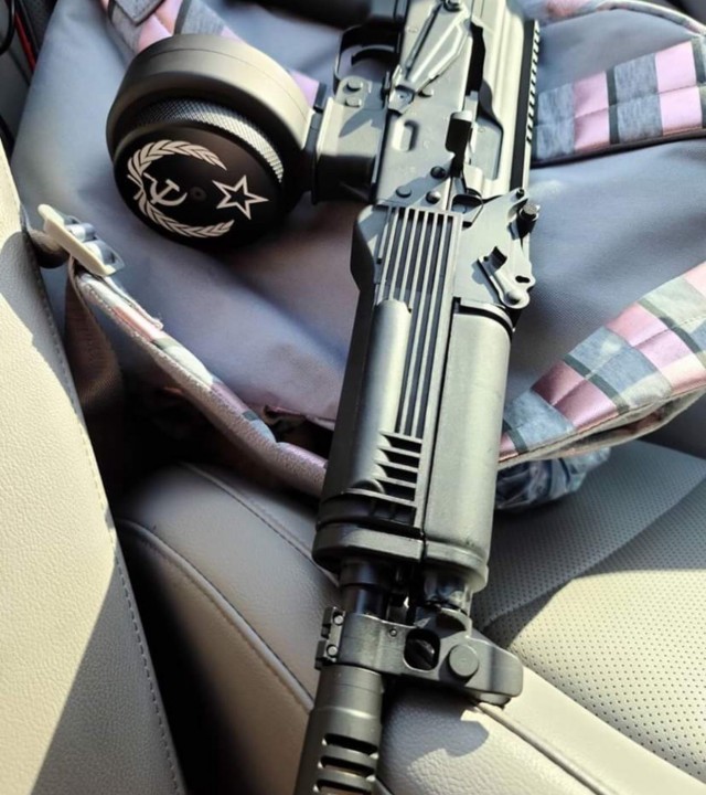 Знатный троллинг от Kalashnikov USA!