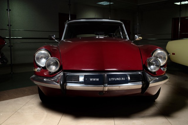 1969 Citroën DS 21 'Majesty'. Автопятница №37