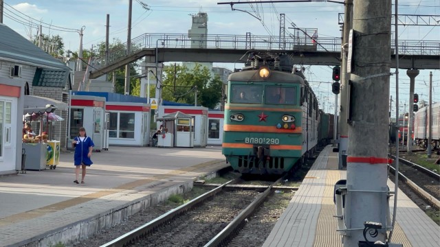 Электровозы