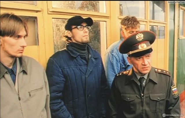 Военный с пистолетом разгромил чебуречную в центре Челябинска