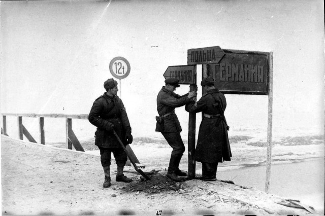 Великая Отечественная в фотографиях-16