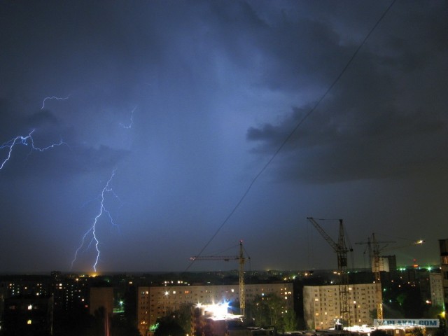 Гроза в Подмосковье 31-1.08-09.2001г.