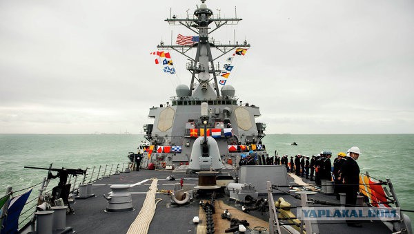 О, любители острых ощущений опять плывут.