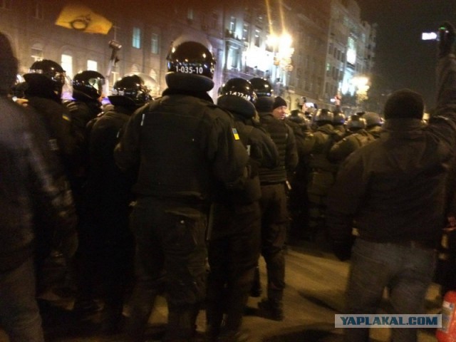 На майдане снова не спокойно
