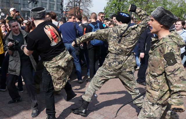 Власти Москвы не привлекали казаков к разгону акции оппозиции 5 мая