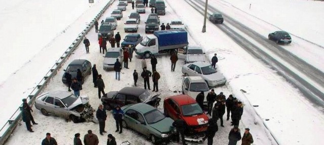 Шины не по сезону и ксенон: в ГИБДД приготовили новые штрафы