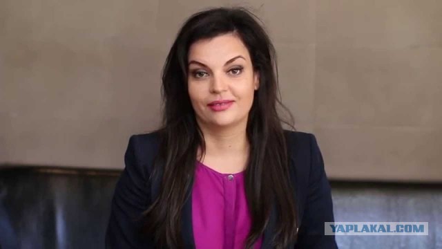 На какую ведущую вы посматриваете, если случайно прошли мимо телека?