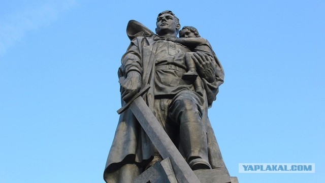 Началось голосование по вопросу установки памятника на Лубянке