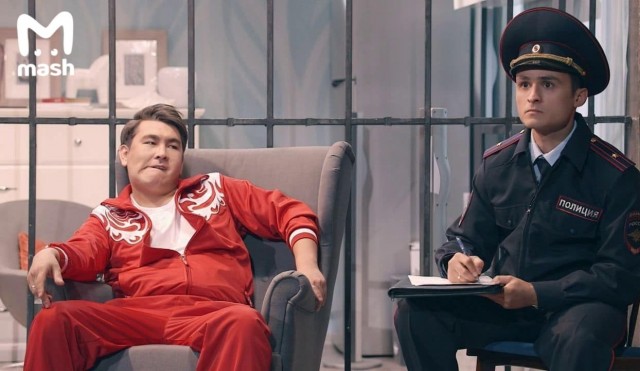 Экс-КВНщик и звезда шоу "Однажды в России" Игорь Ласточкин вступил в ВСУ. За что моментально отхватил хейта.