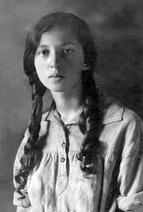 Герои переведенной с французского повести «Маленький принц» говорят языком Норы Галь