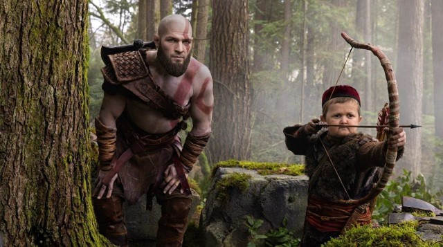 Amazon опубликовала официальный первый взгляд на Кратоса и Атрея в сериале God of War.